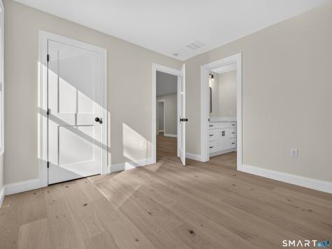 293 Mistuxet Avenue Stonington CT 06378