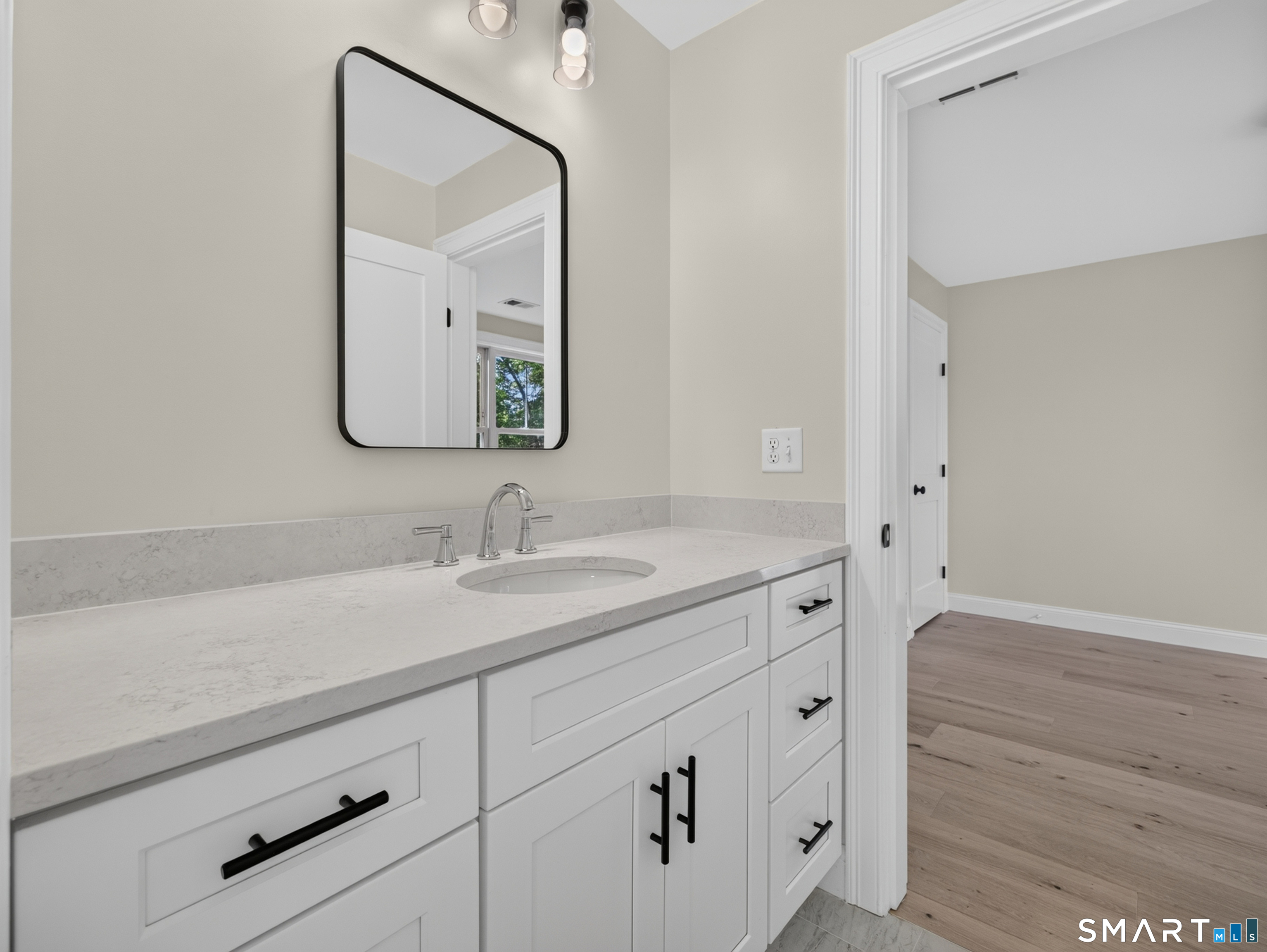 293 Mistuxet Avenue Stonington CT 06378