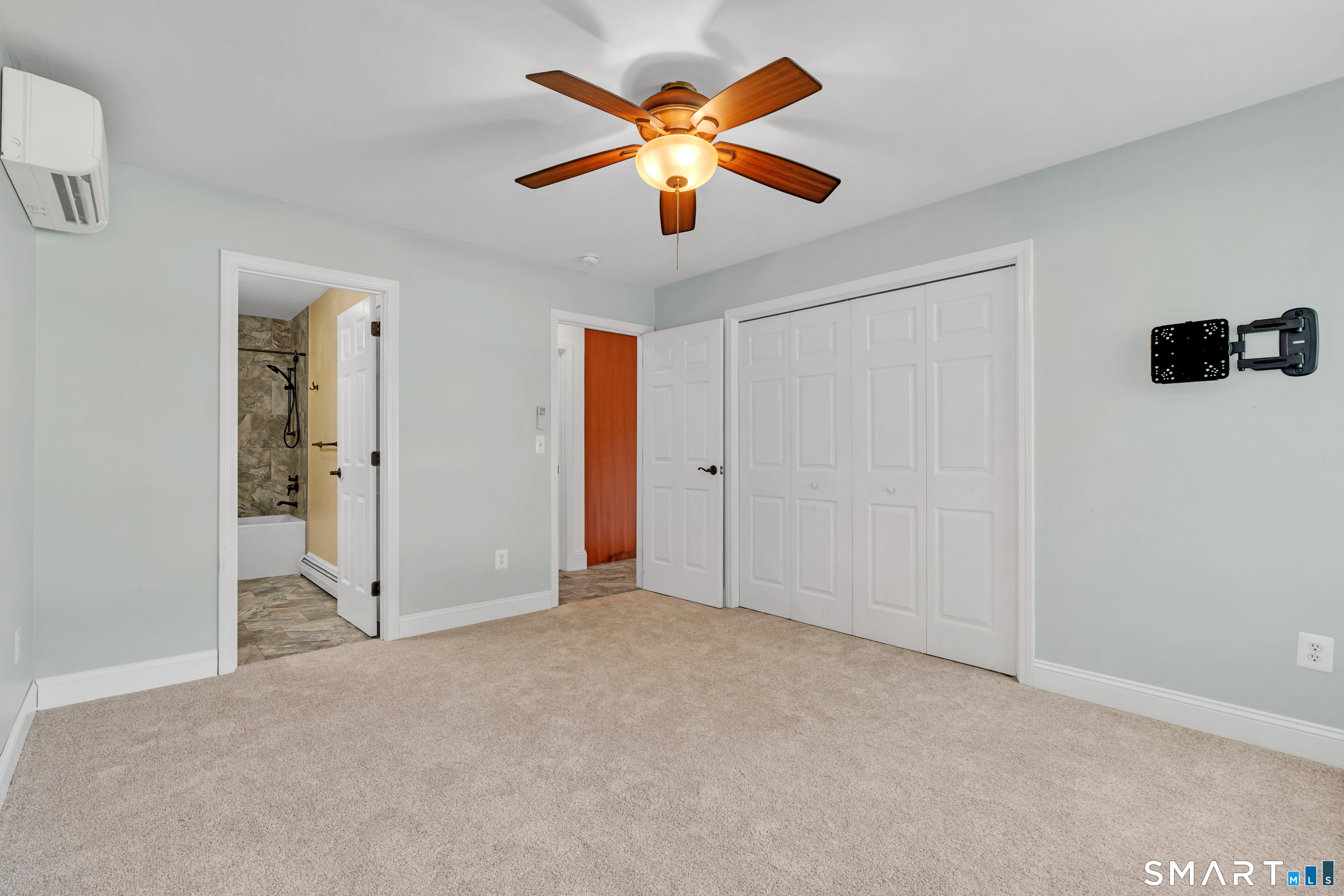 15 Shannon Lane Groton CT 06340
