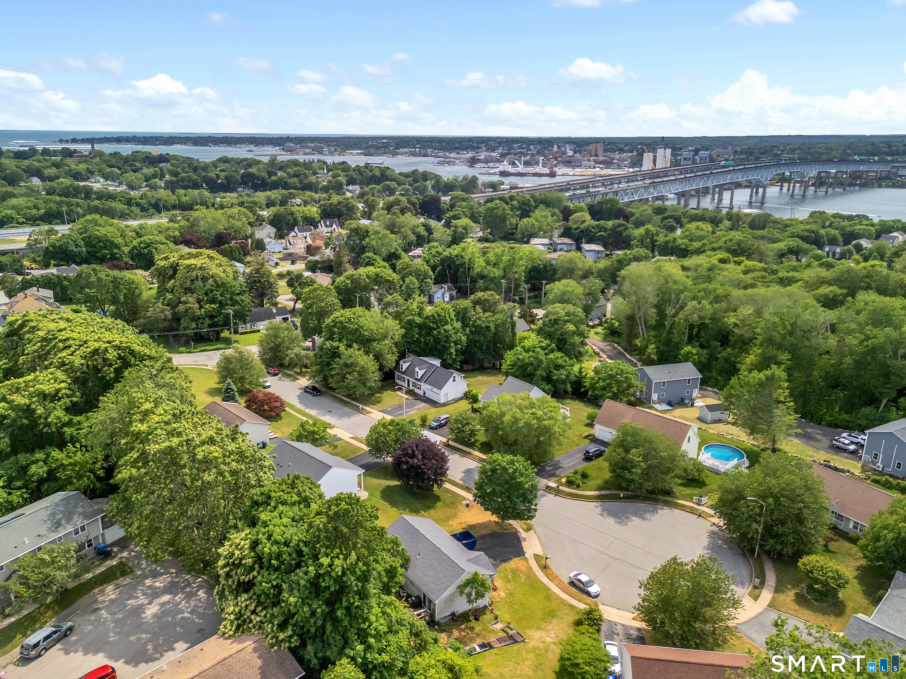 15 Shannon Lane Groton CT 06340