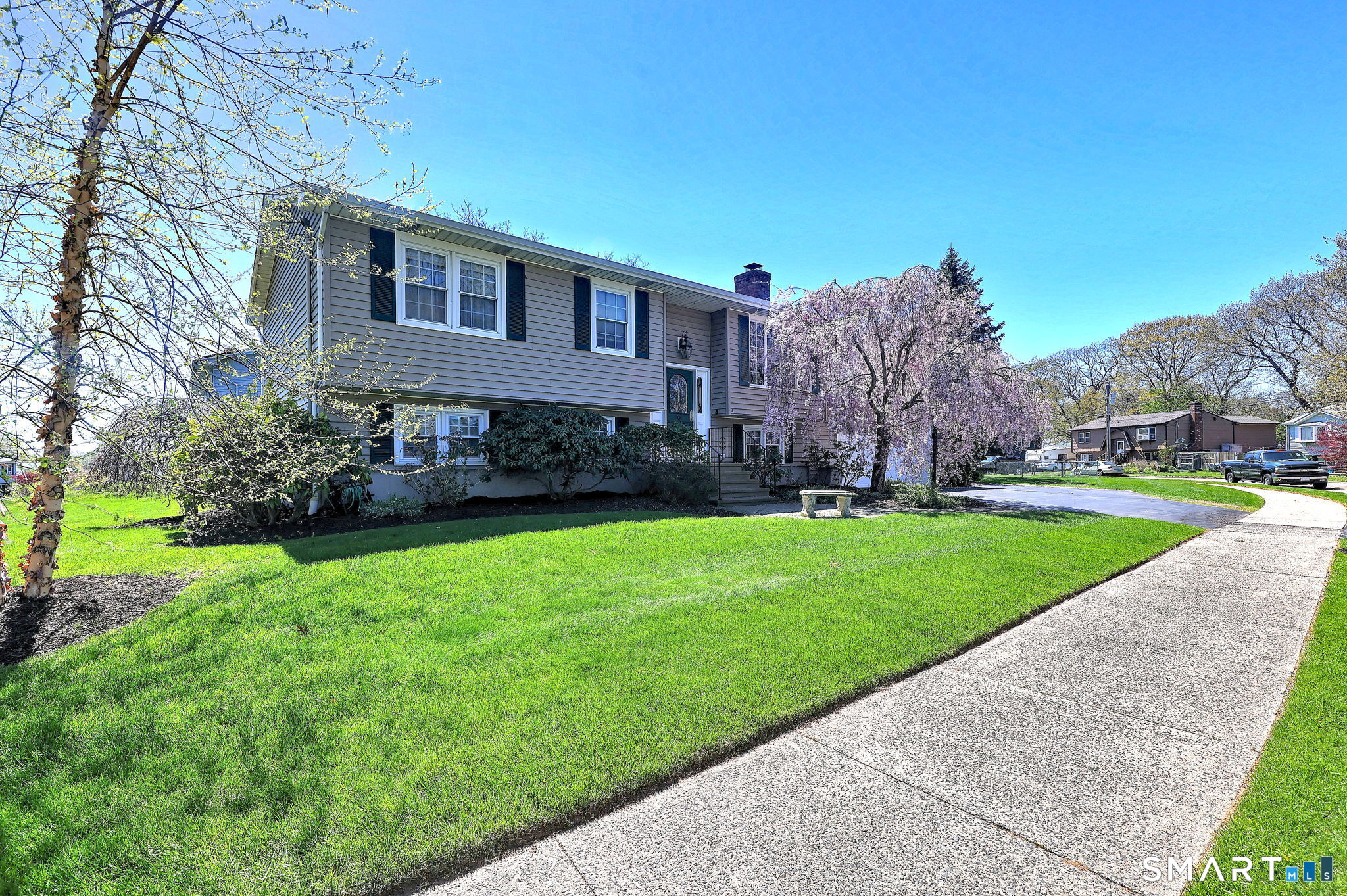 4 Dora Drive East Haven CT 06513