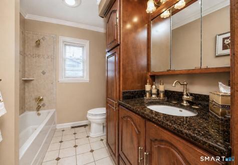 4 Dora Drive East Haven CT 06513