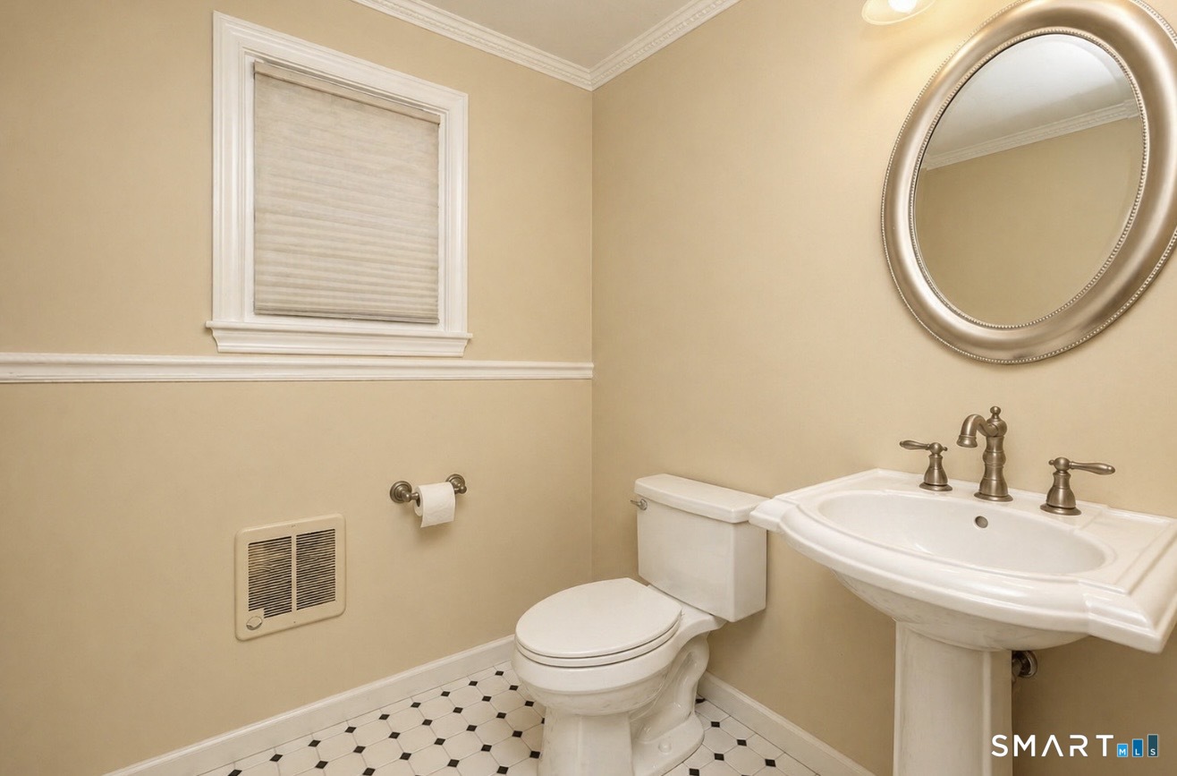 4 Dora Drive East Haven CT 06513