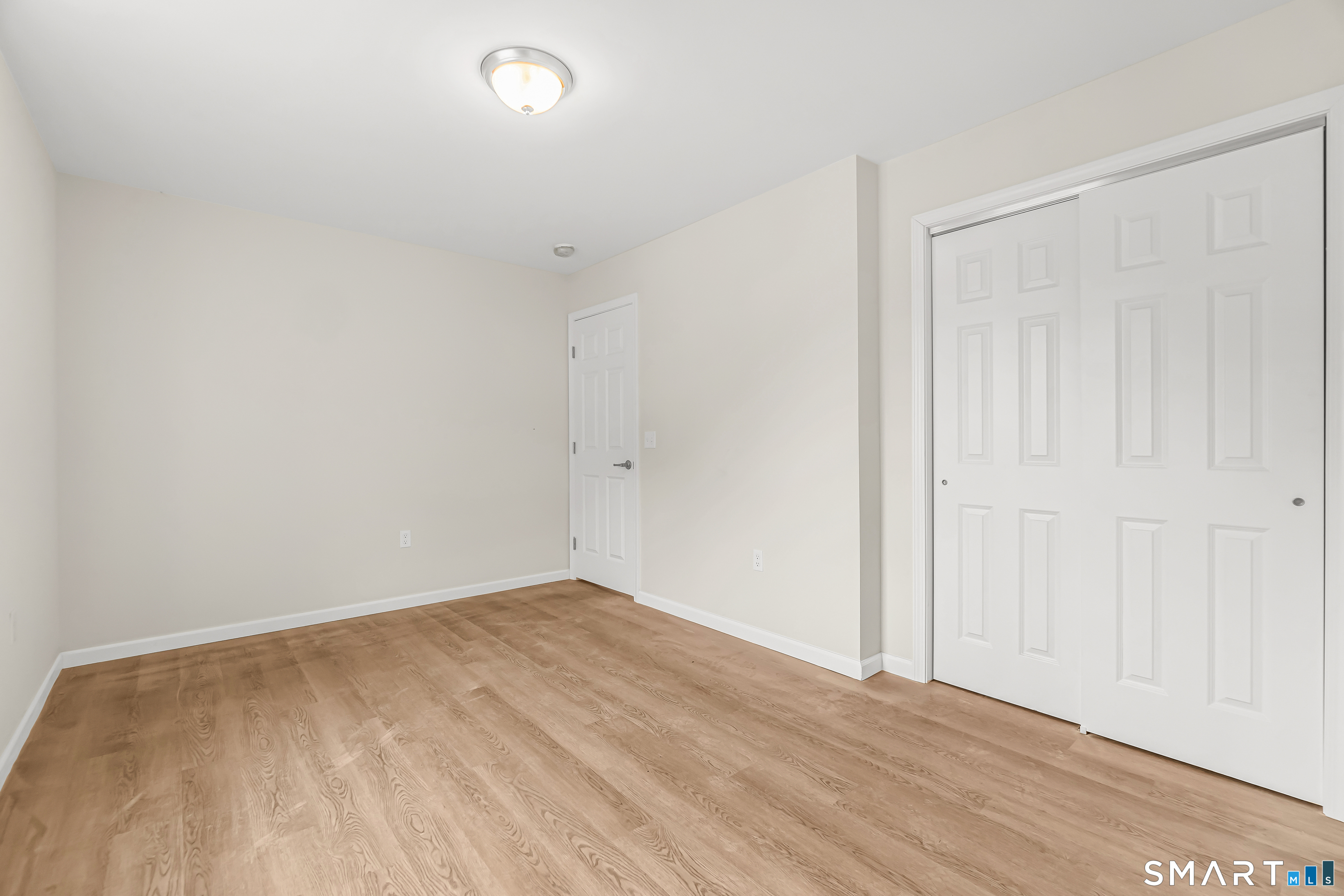 78 Flanders Road East Lyme CT 06357