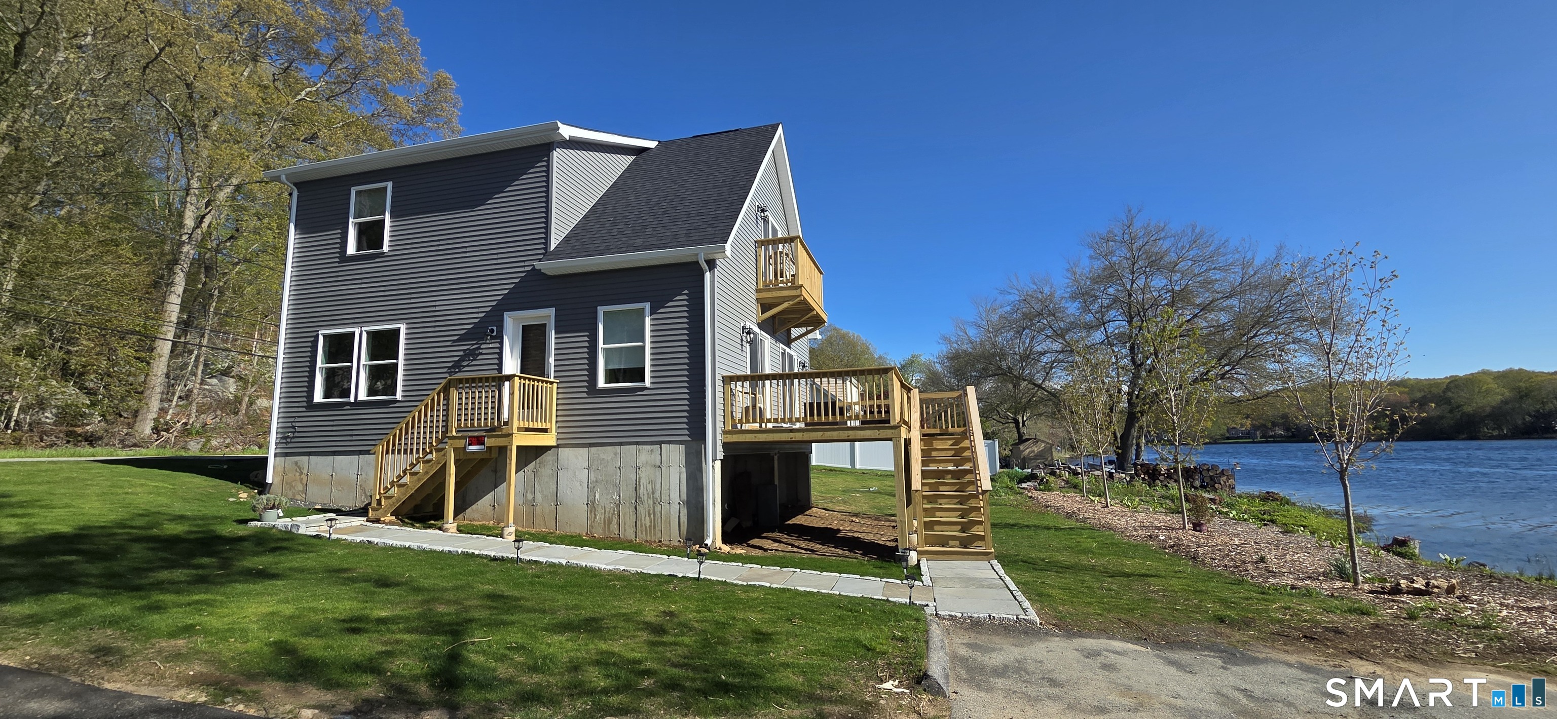 78 Flanders Road East Lyme CT 06357