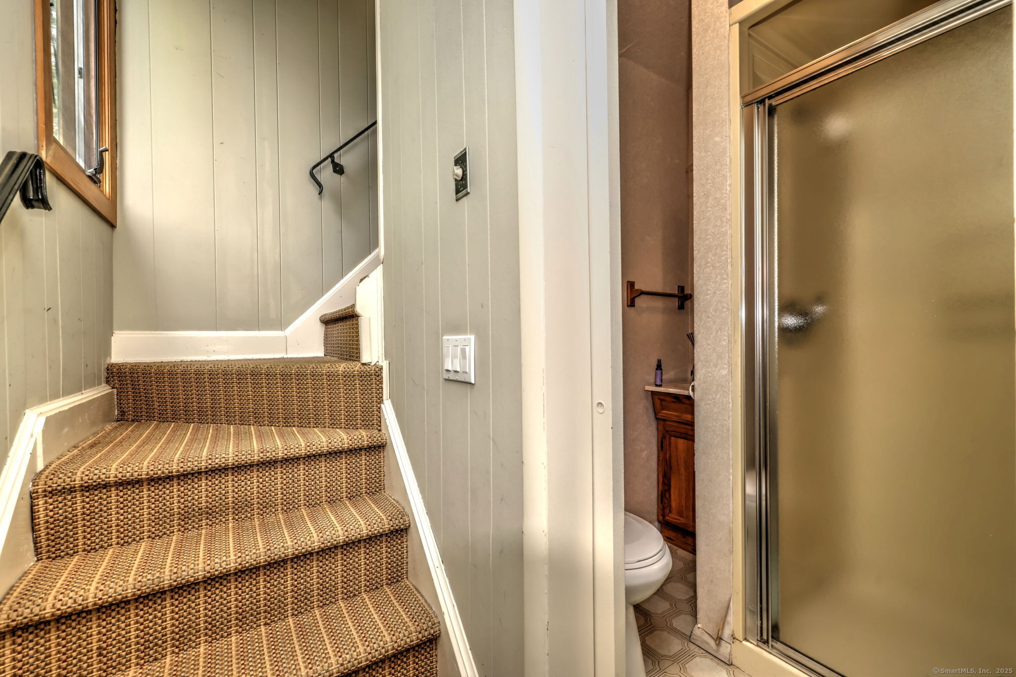 87 Carol Street Danbury CT 06810