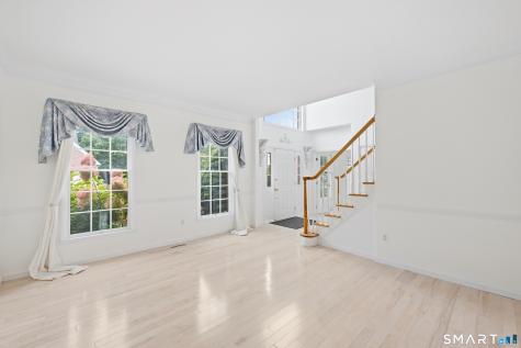 6 Ashley Court Danbury CT 06810