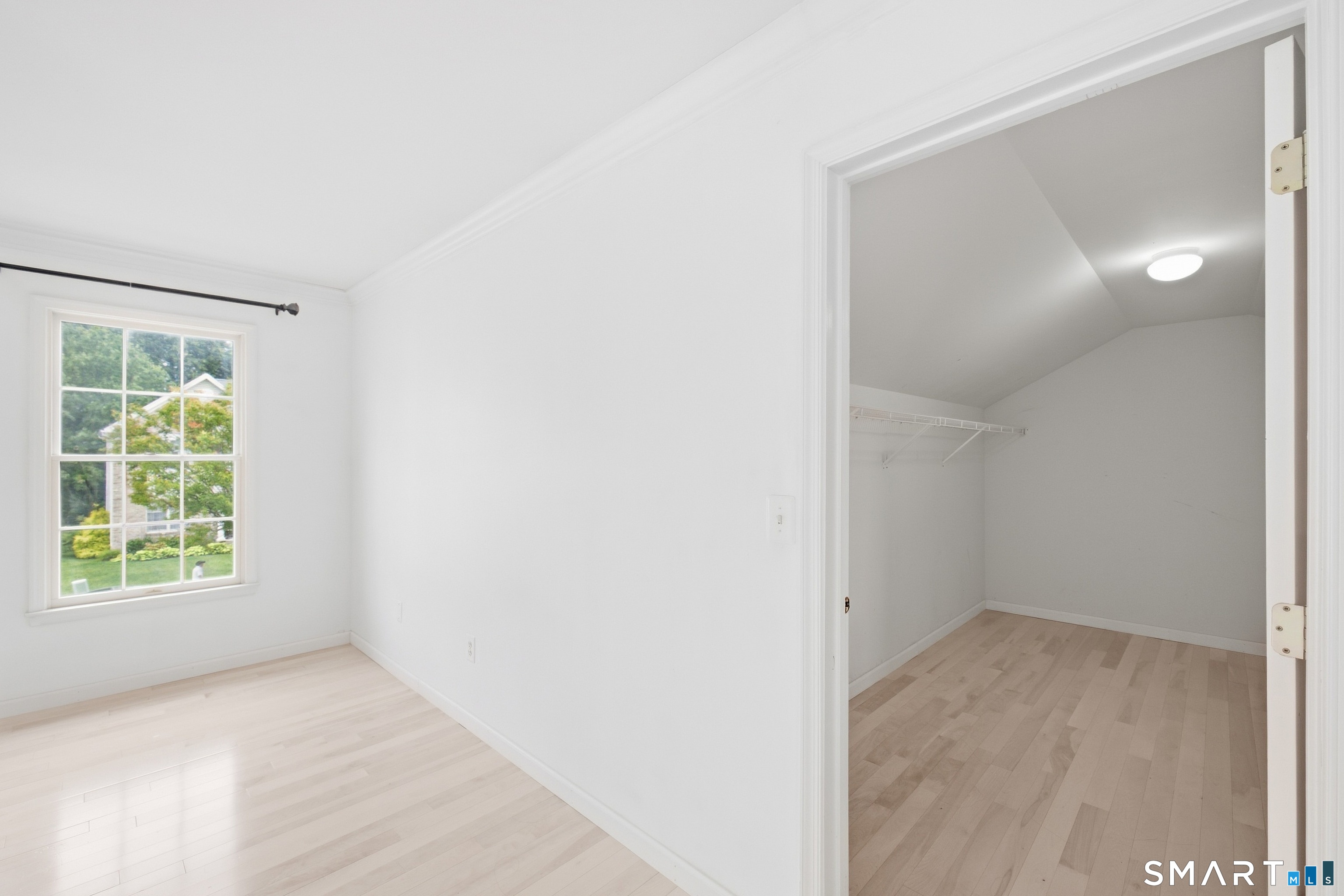 6 Ashley Court Danbury CT 06810