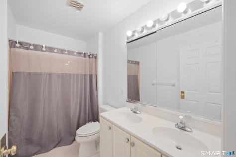 6 Ashley Court Danbury CT 06810