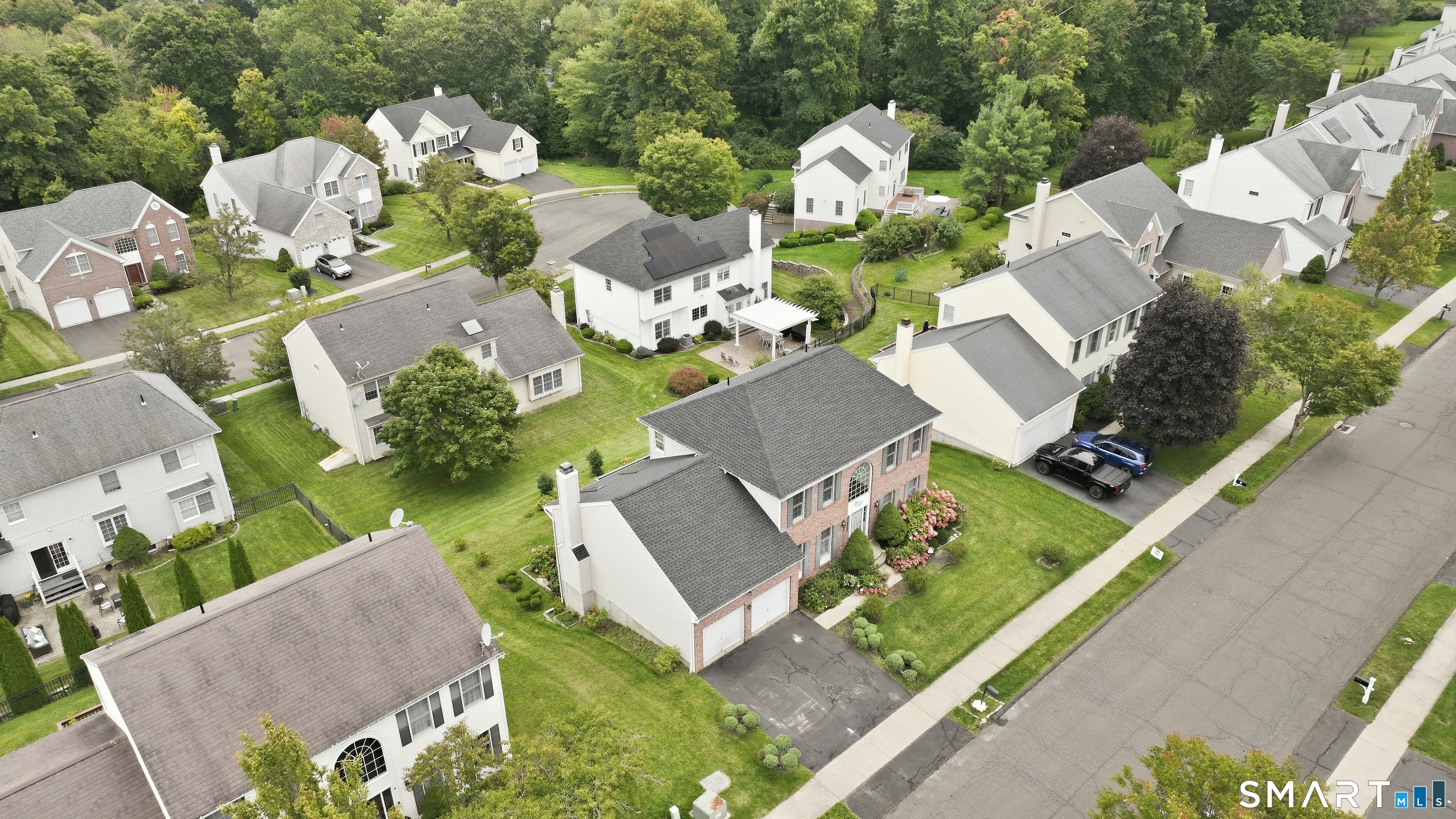 6 Ashley Court Danbury CT 06810