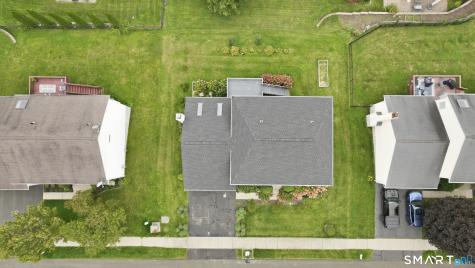 6 Ashley Court Danbury CT 06810