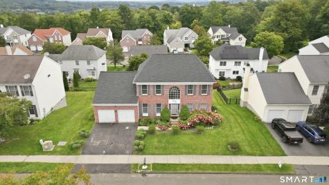 6 Ashley Court Danbury CT 06810
