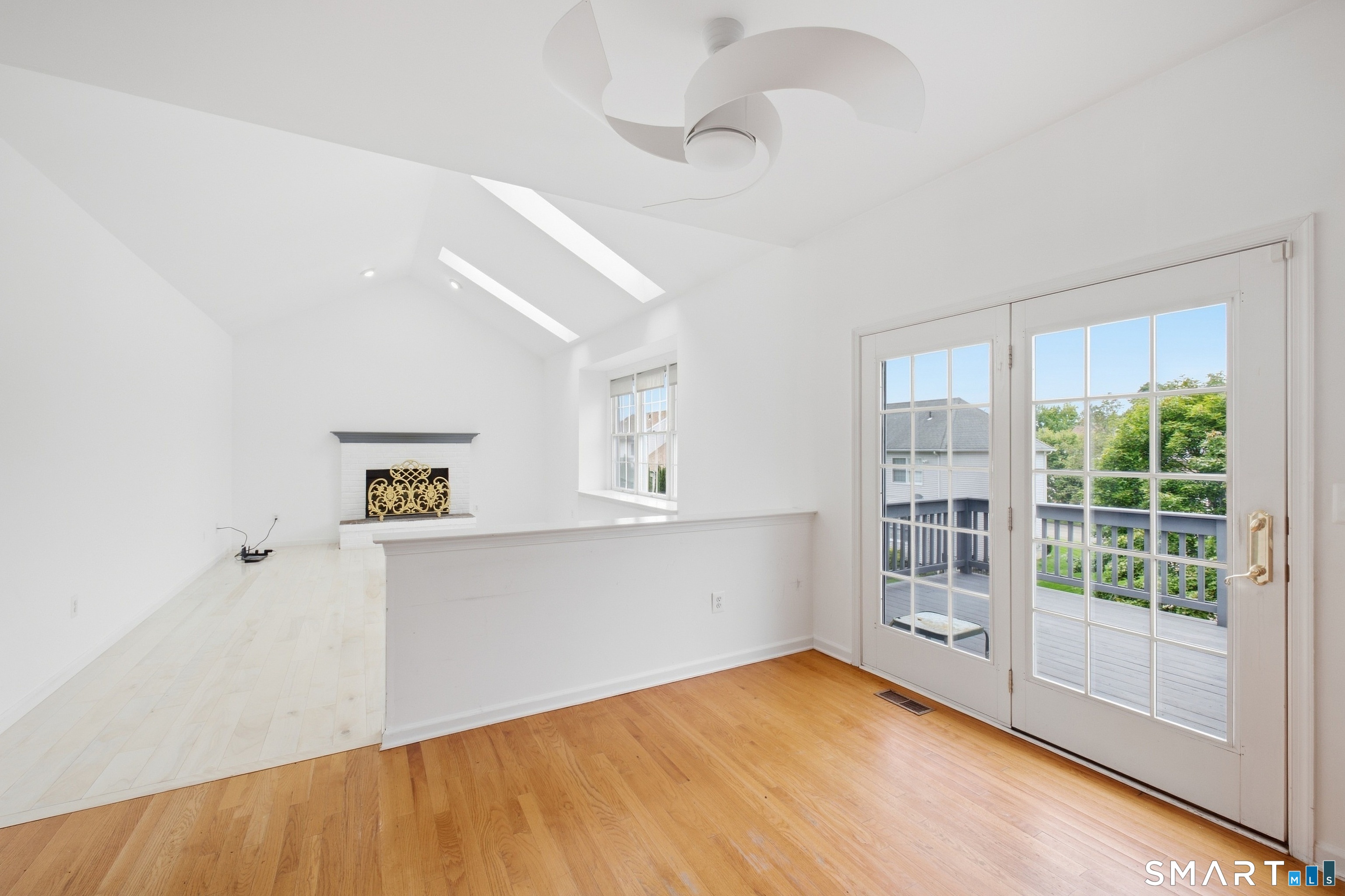 6 Ashley Court Danbury CT 06810