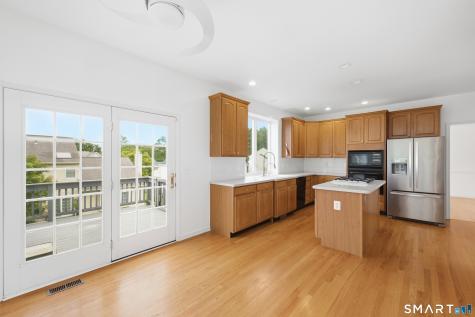 6 Ashley Court Danbury CT 06810