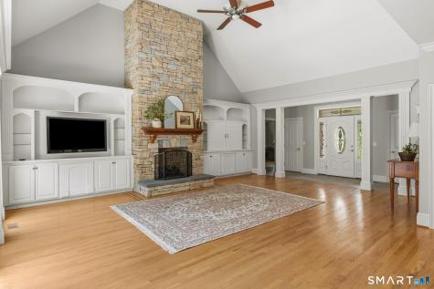 19 Woodcock Lane South Windsor CT 06074