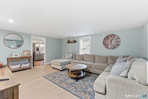 18 Lakewood Road East Hampton CT 06424