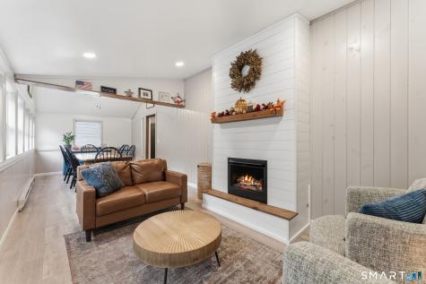 18 Lakewood Road East Hampton CT 06424