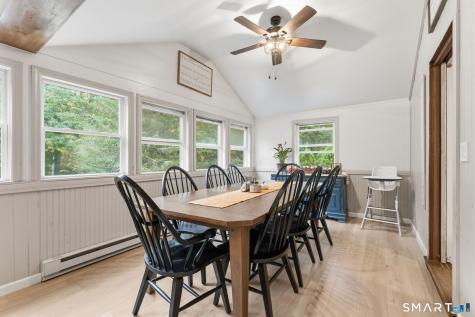 18 Lakewood Road East Hampton CT 06424