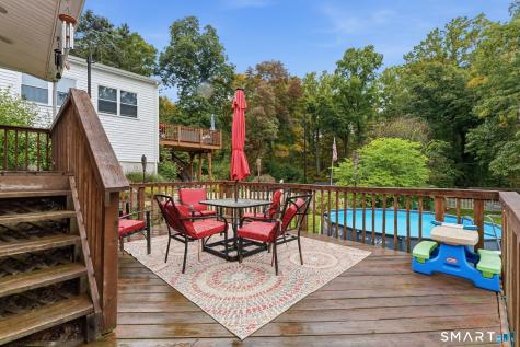 18 Lakewood Road East Hampton CT 06424