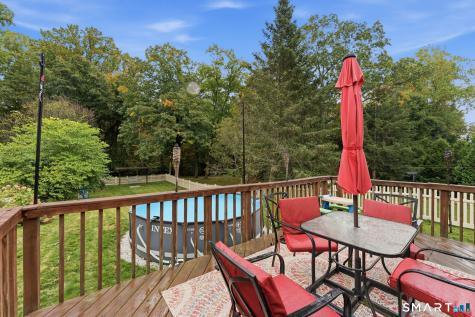18 Lakewood Road East Hampton CT 06424