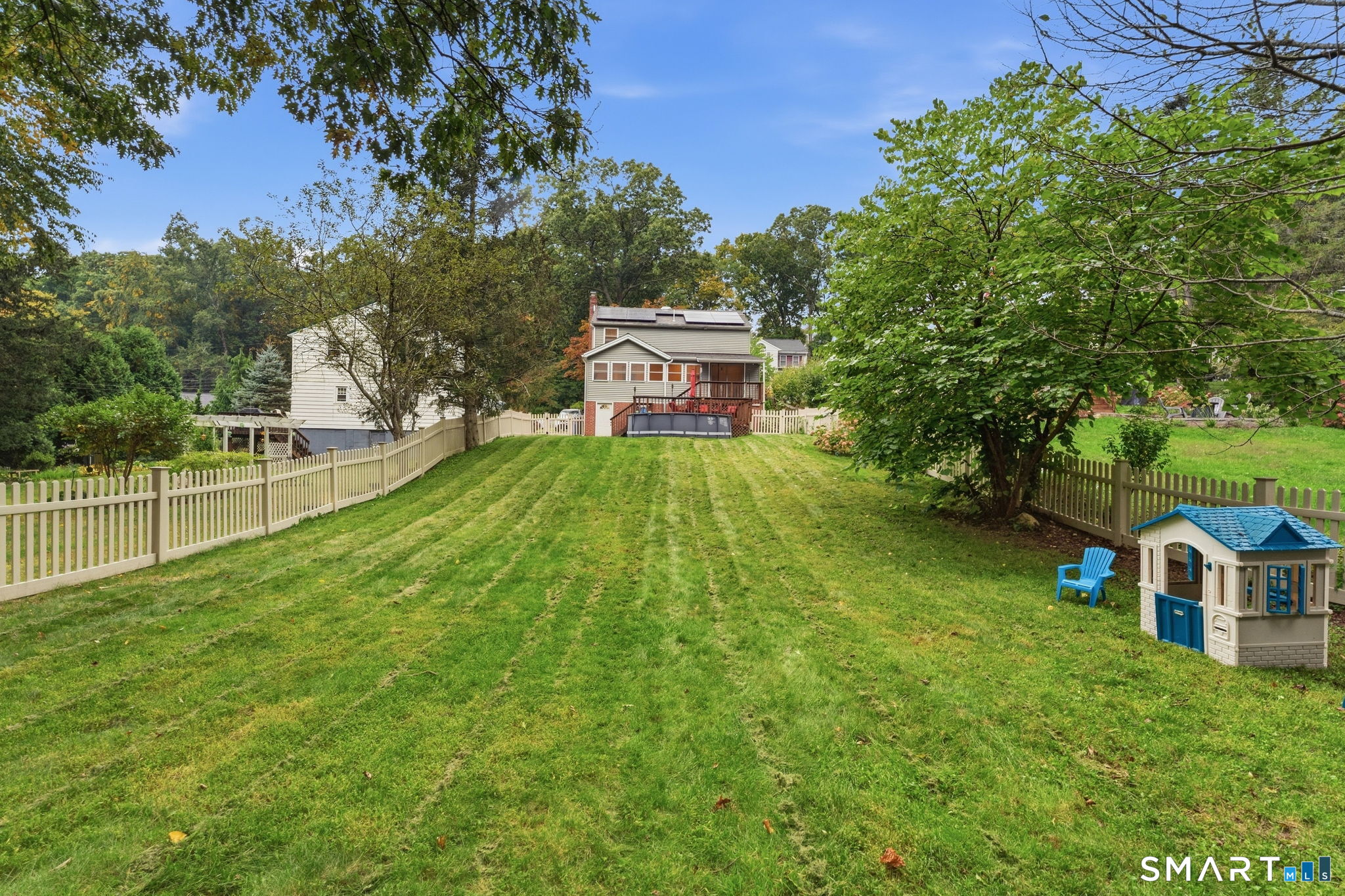 18 Lakewood Road East Hampton CT 06424
