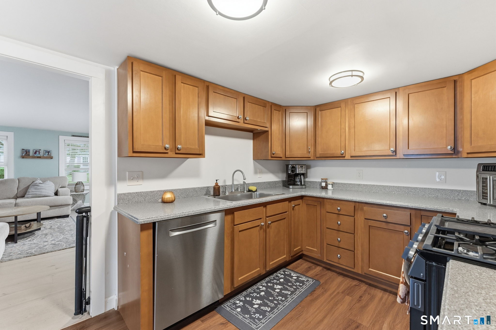18 Lakewood Road East Hampton CT 06424