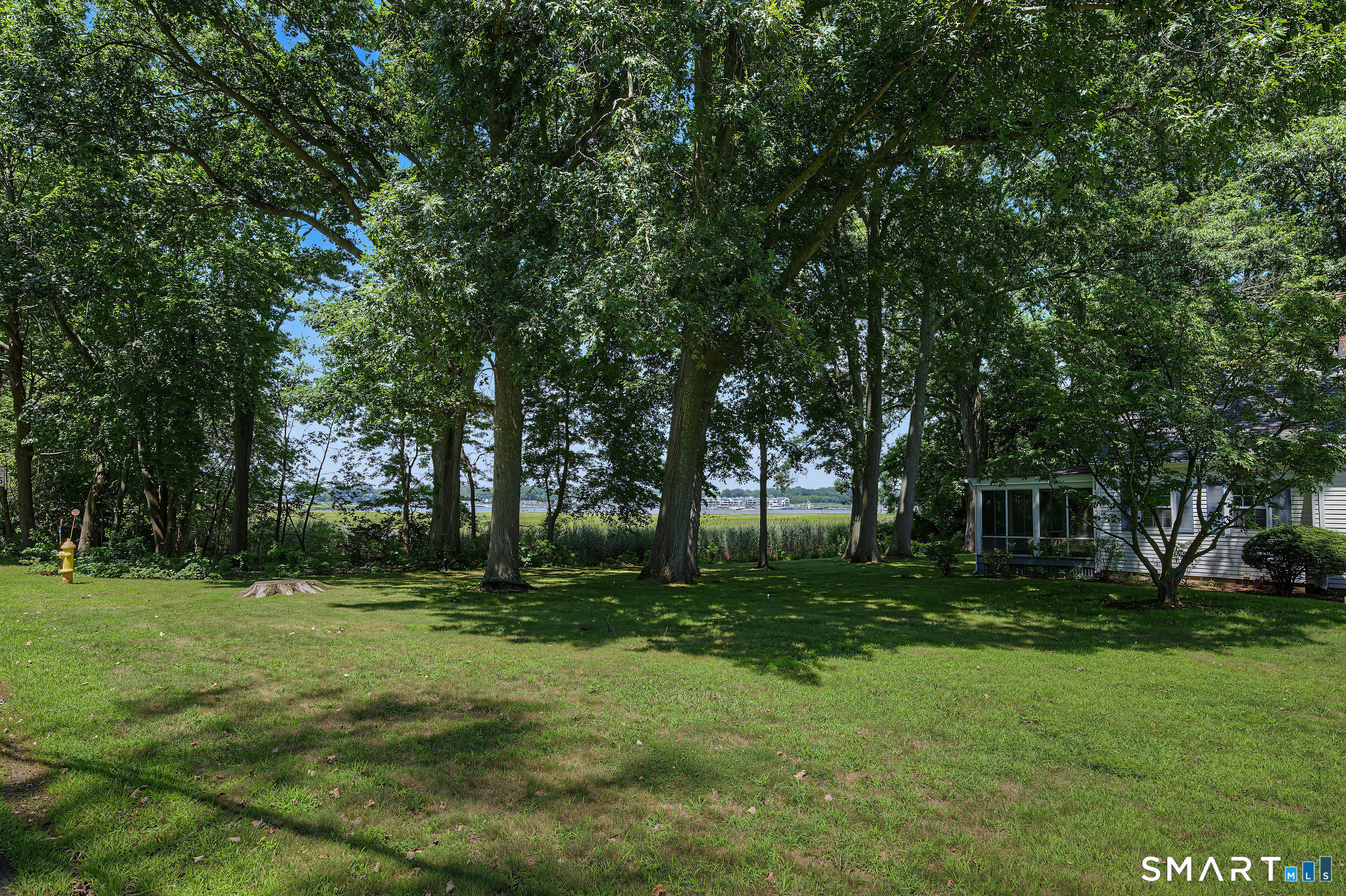 31 Pawson Road Branford CT 06405