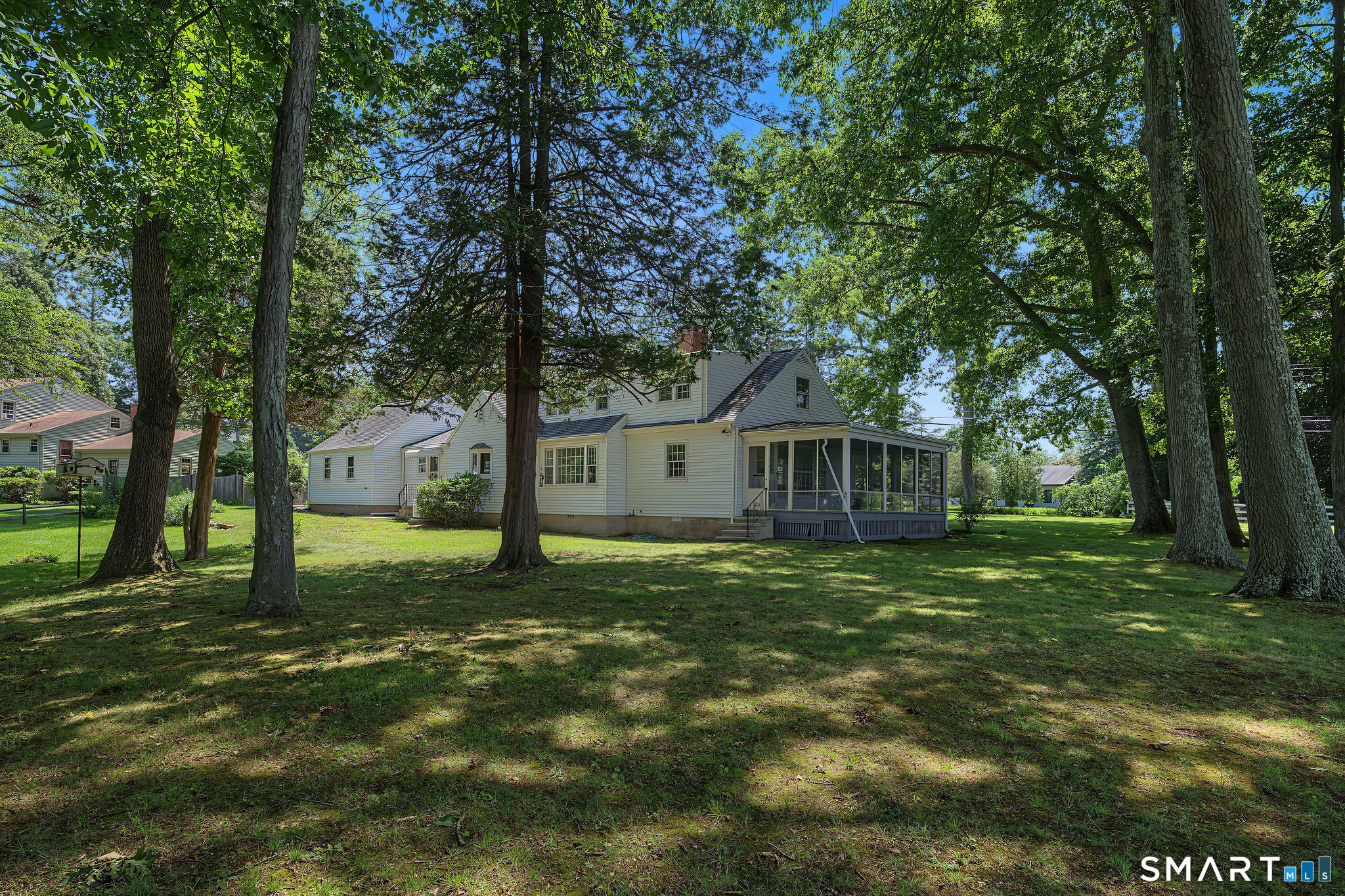 31 Pawson Road Branford CT 06405