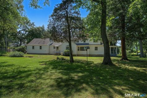 31 Pawson Road Branford CT 06405