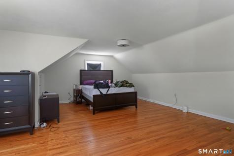 31 Pawson Road Branford CT 06405