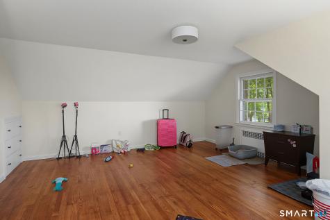 31 Pawson Road Branford CT 06405