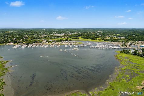 31 Pawson Road Branford CT 06405