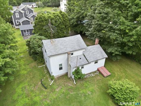 126 Main Street East Hampton CT 06424