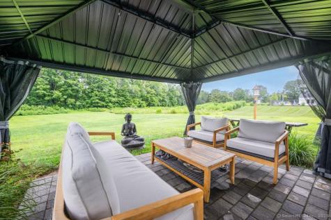 6 Strong Field Road Woodbury CT 06798