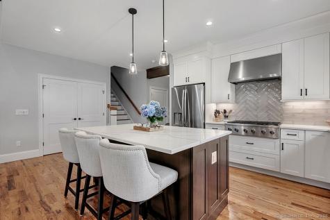 6 Strong Field Road Woodbury CT 06798