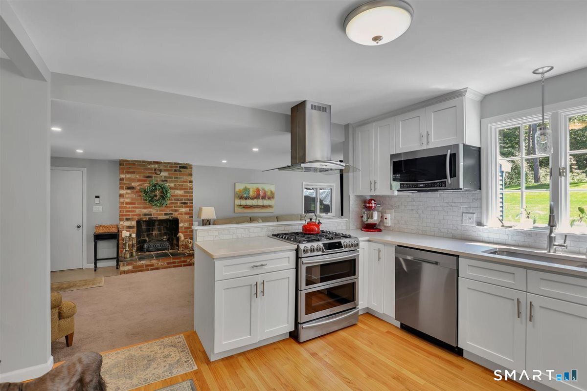 11 Lexington Drive East Granby CT 06026