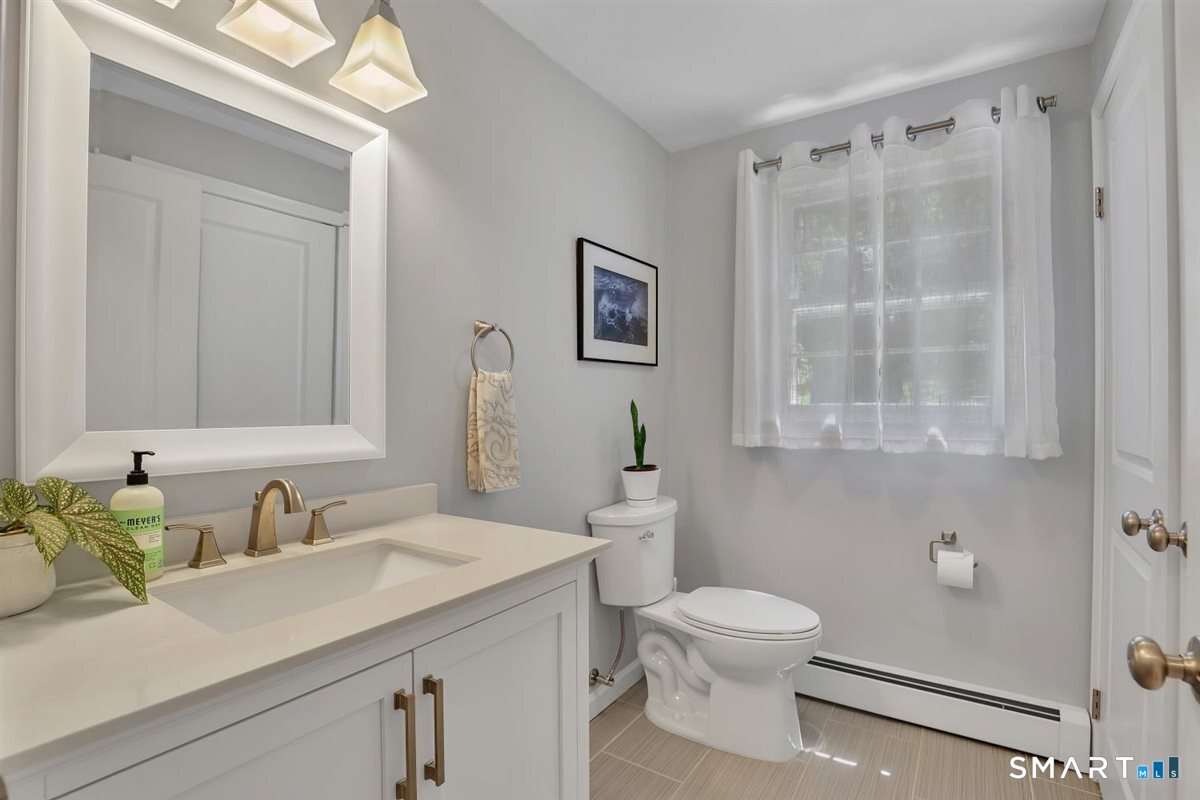 11 Lexington Drive East Granby CT 06026