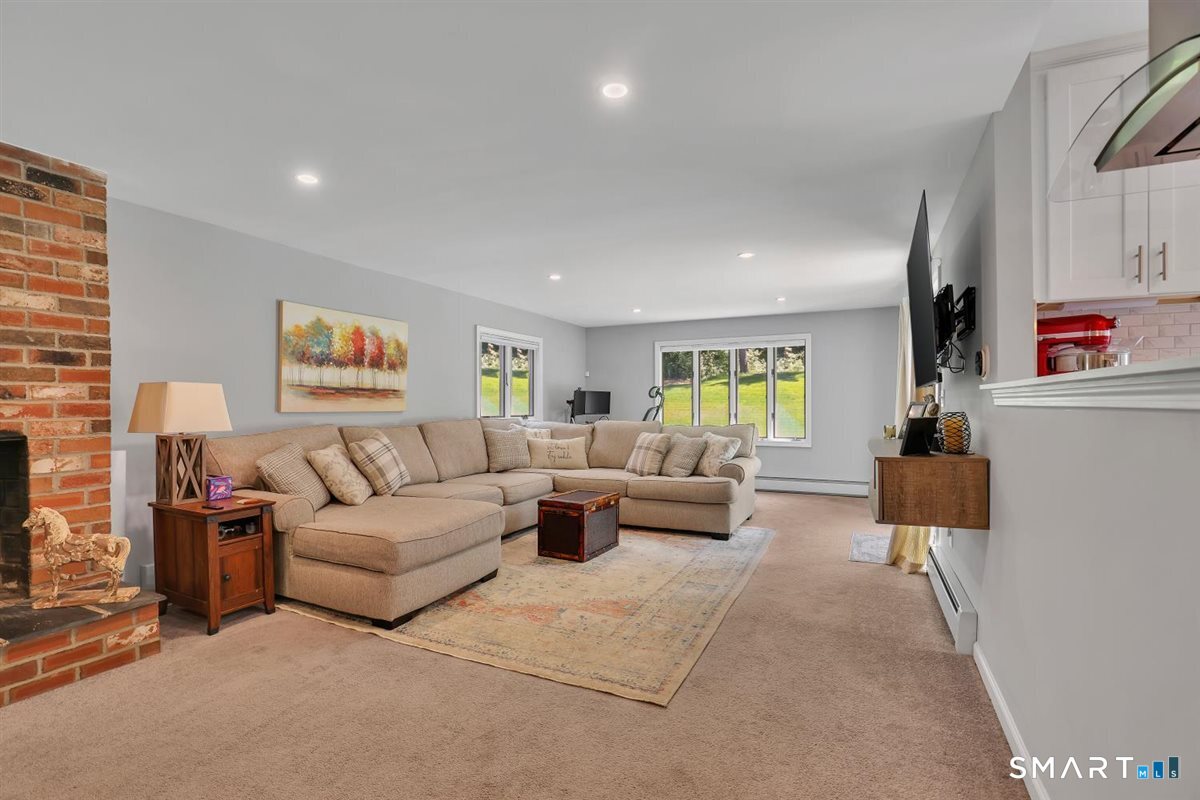 11 Lexington Drive East Granby CT 06026