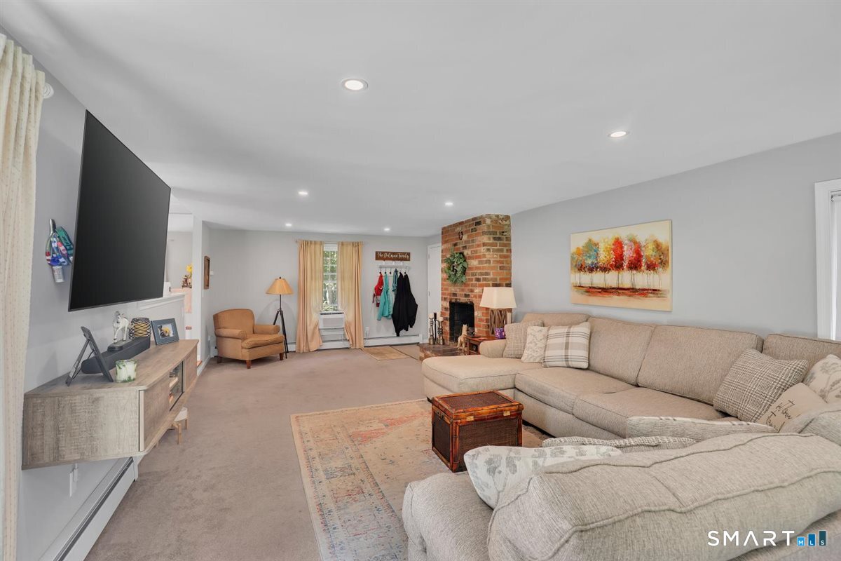 11 Lexington Drive East Granby CT 06026