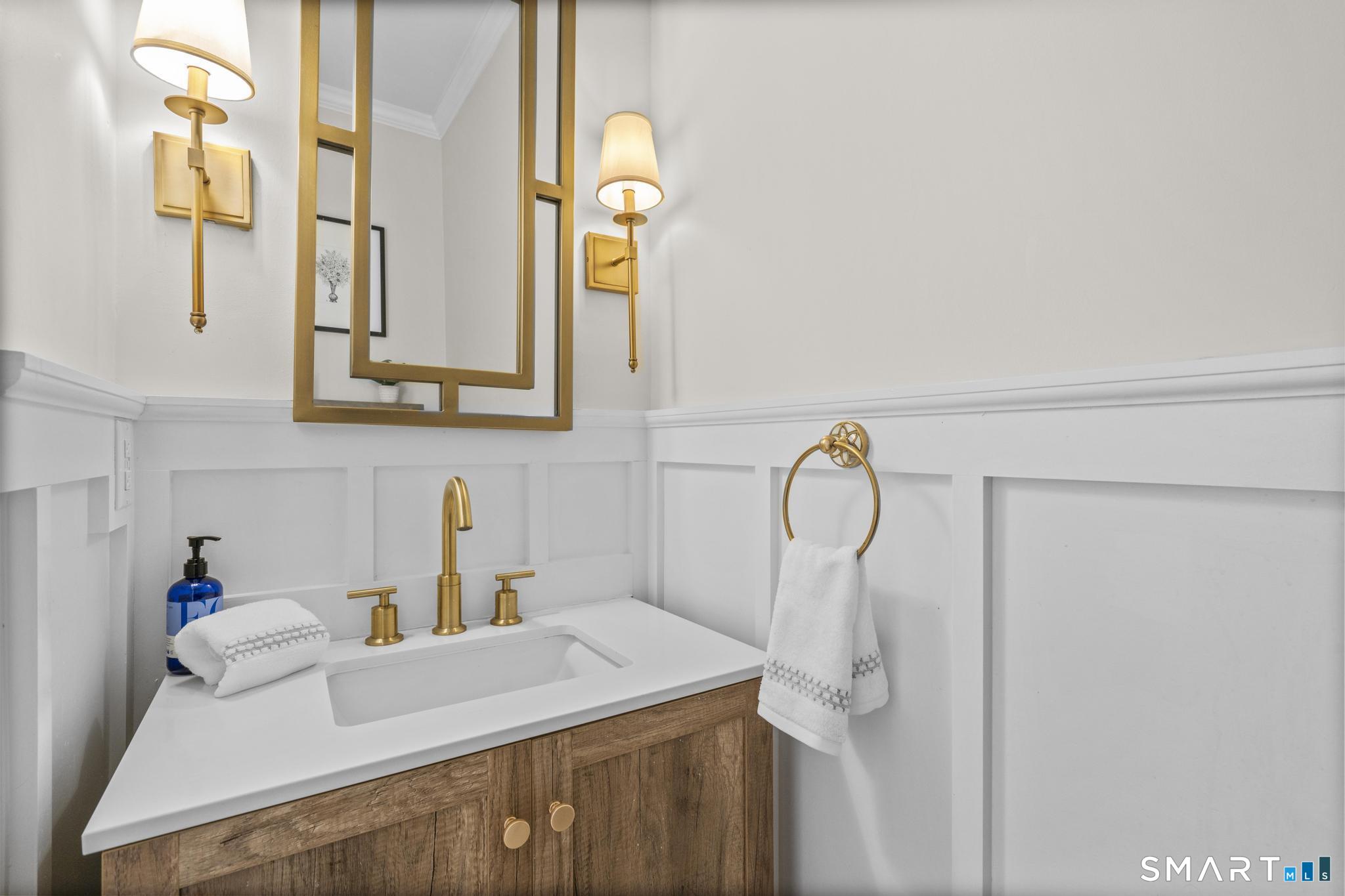 136 Flat Rock Drive Ridgefield CT 06877