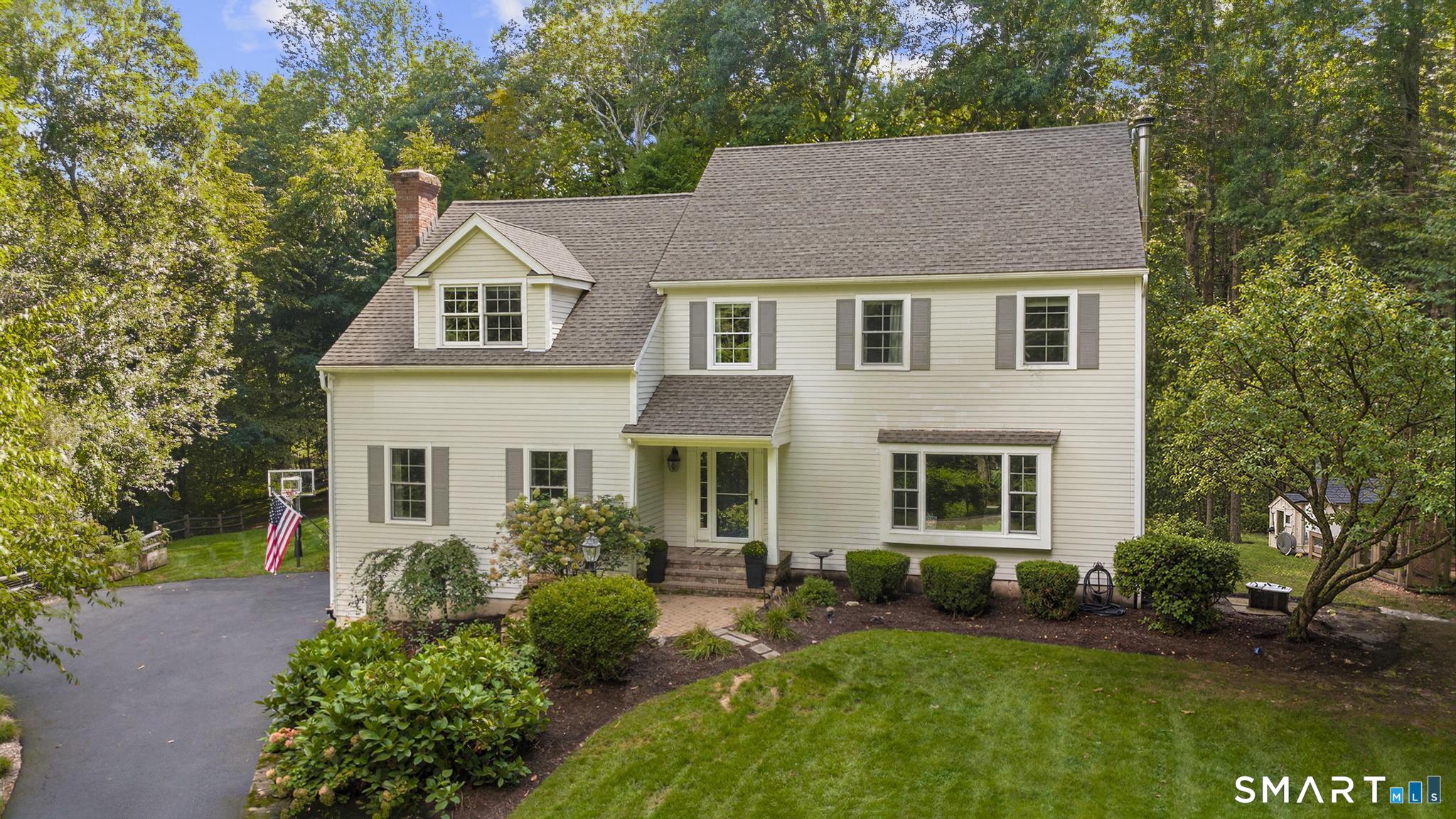 136 Flat Rock Drive Ridgefield CT 06877
