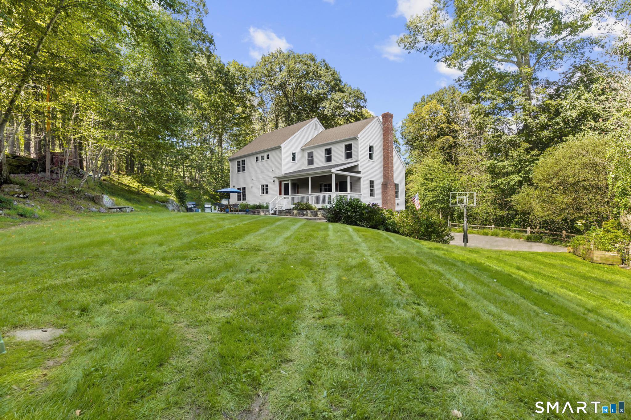 136 Flat Rock Drive Ridgefield CT 06877
