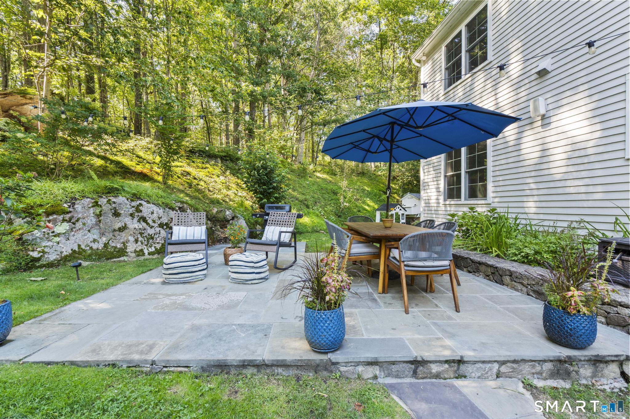 136 Flat Rock Drive Ridgefield CT 06877