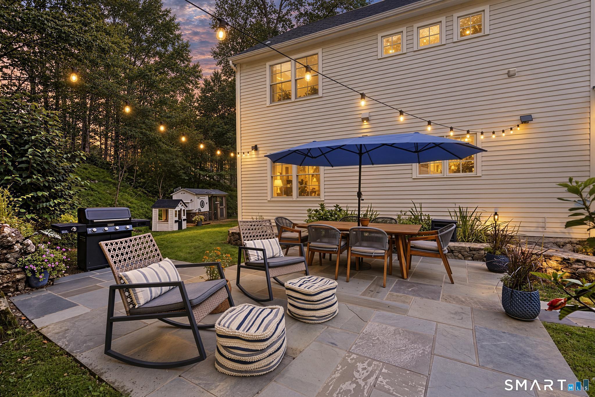 136 Flat Rock Drive Ridgefield CT 06877