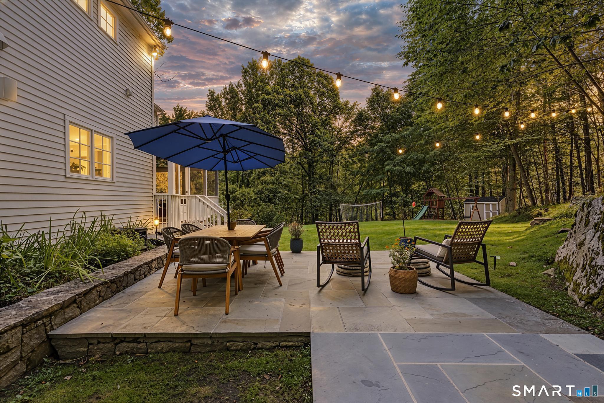 136 Flat Rock Drive Ridgefield CT 06877