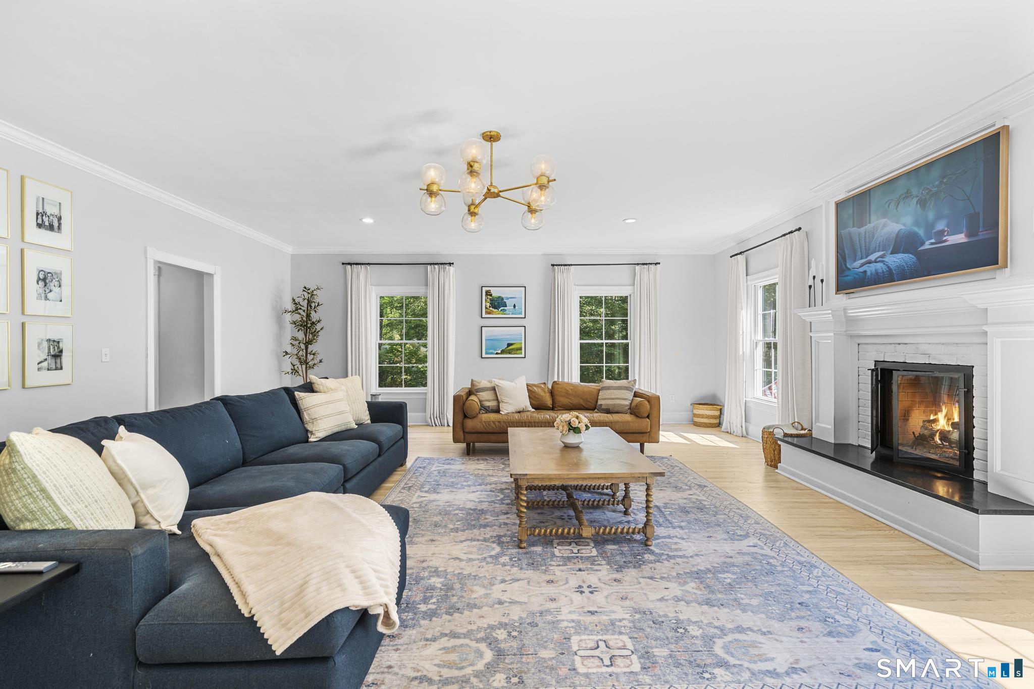 136 Flat Rock Drive Ridgefield CT 06877