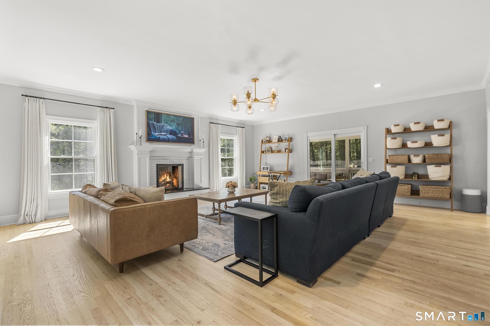 136 Flat Rock Drive Ridgefield CT 06877