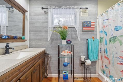 82 Sunnyside Street Norwich CT 06389