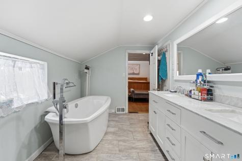 82 Sunnyside Street Norwich CT 06389