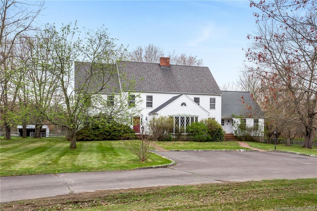 68 Canterbury Lane Ridgefield CT 06877